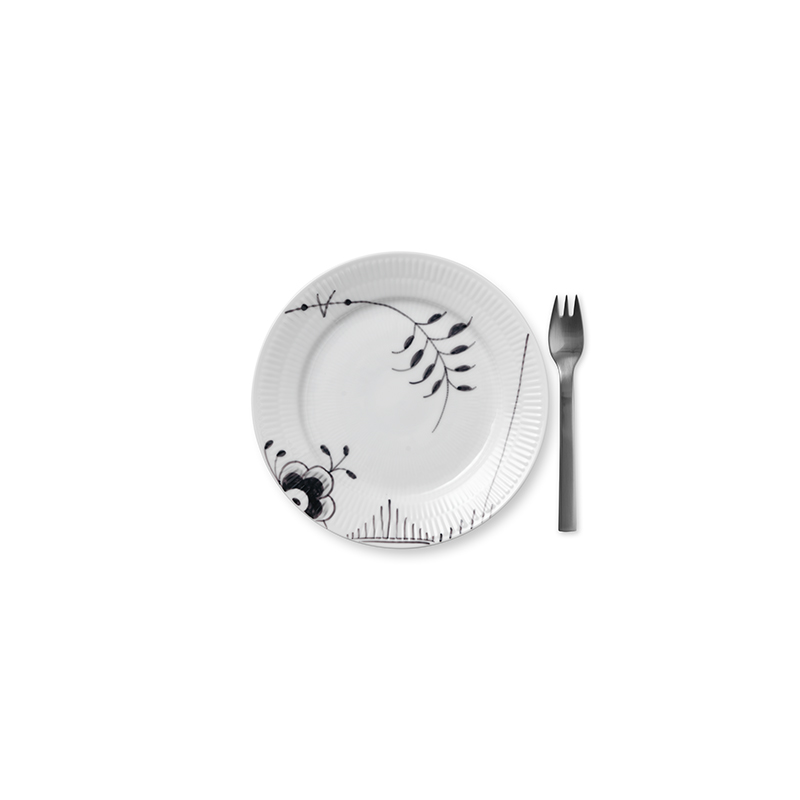 Frühstücksteller - 19 cm Black Fluted Mega Royal Copenhagen