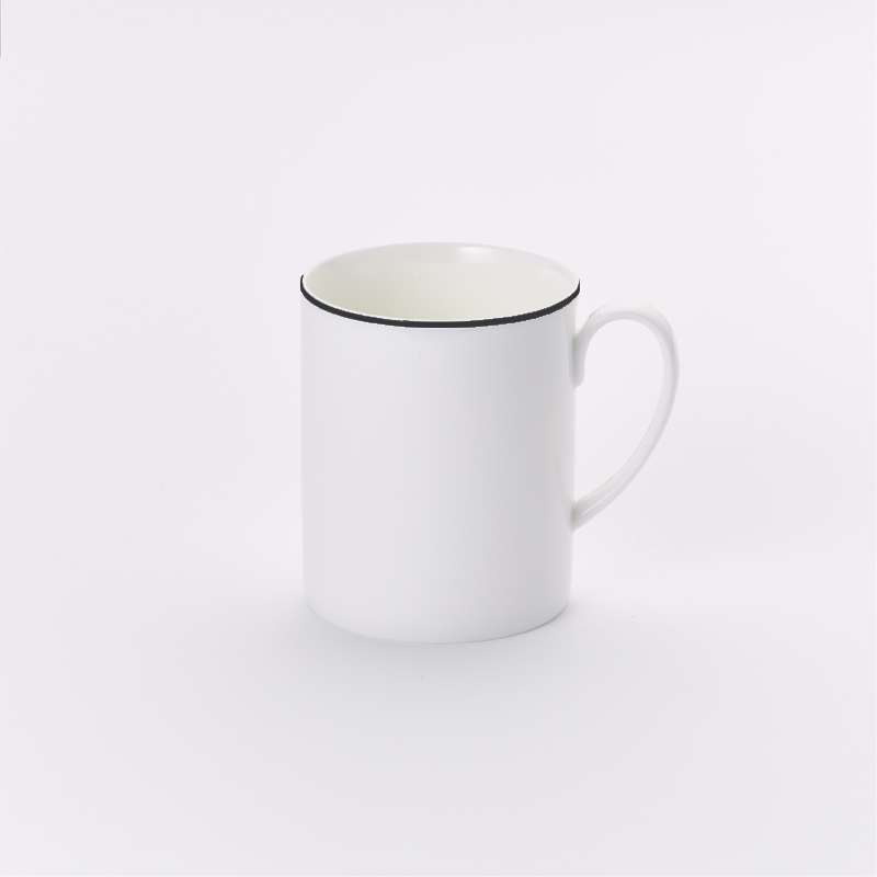 Becher mit Henkel Zylindrisch 0,45 l Simplicity Schwarz Dibbern