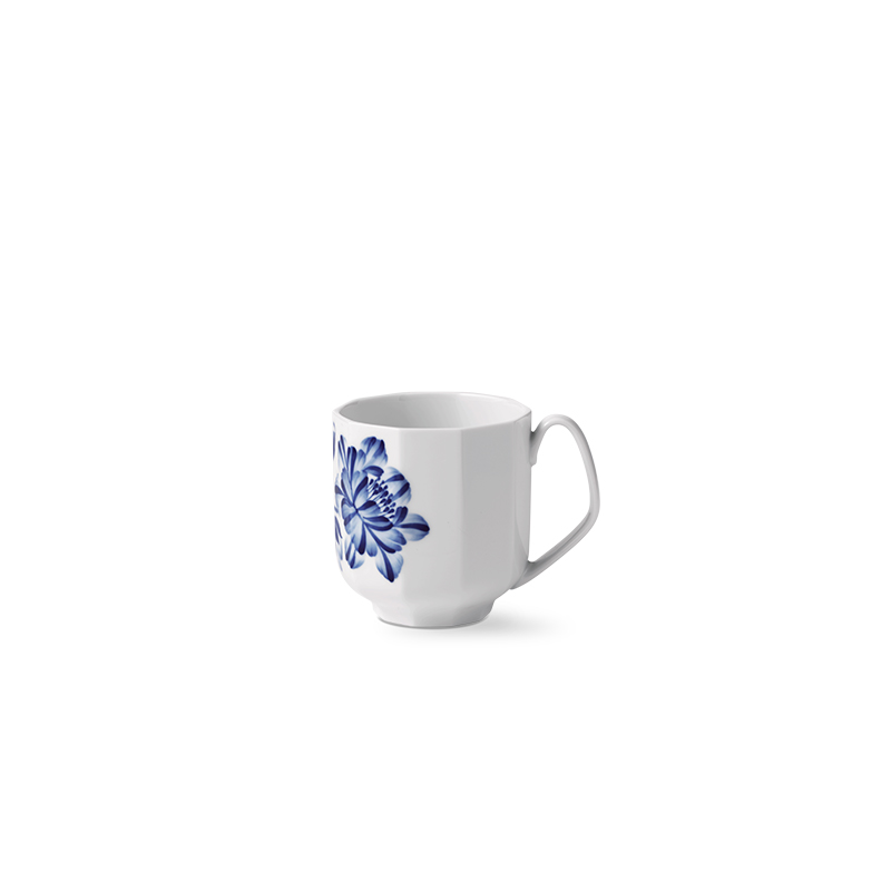 Becher - Kamelie - 330 ml blomst Royal Copenhagen